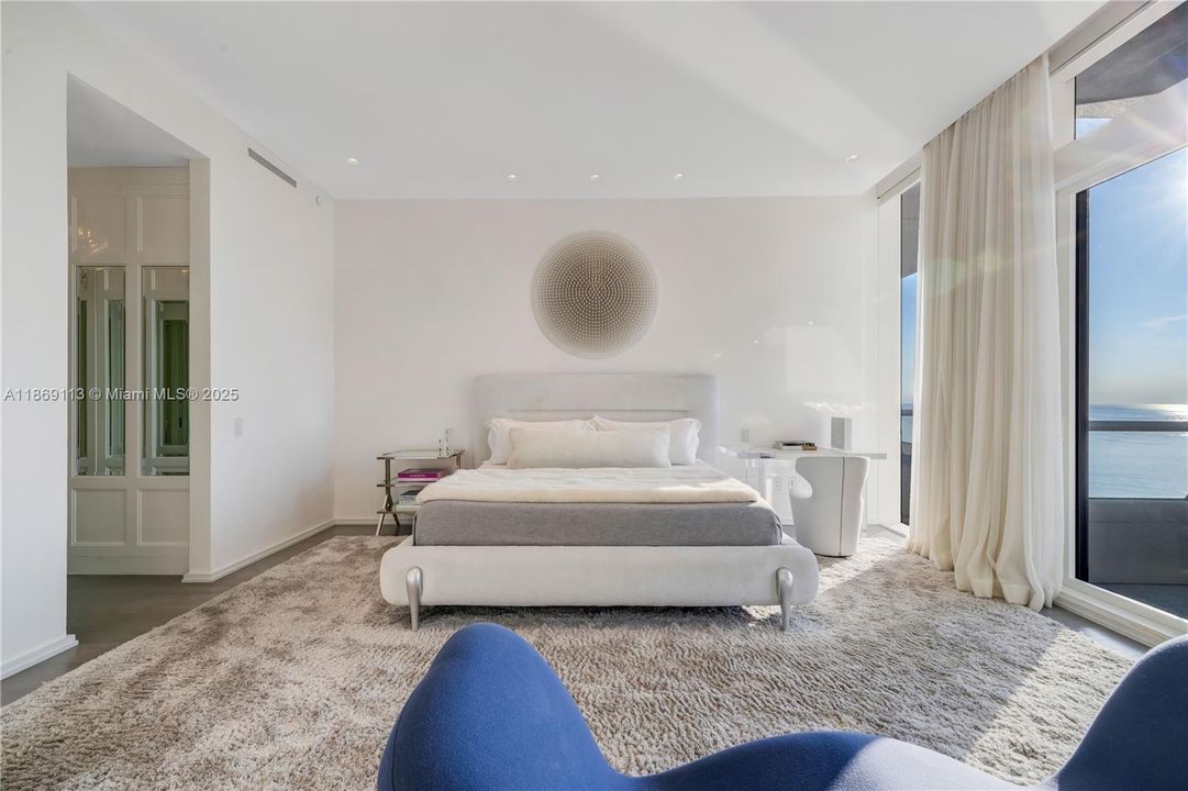 En Venta: $16,900,000 (4 camas, 4 baños, 4165 Pies cuadrados)