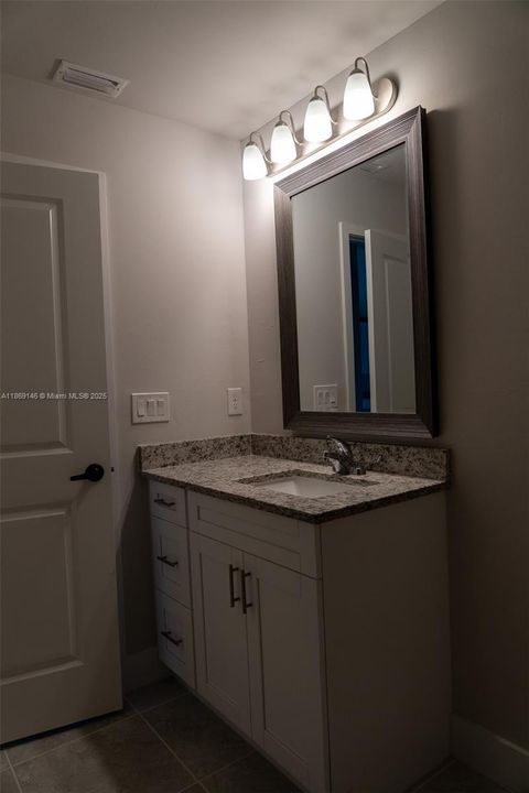 Recientemente alquilado: $1,600 (3 camas, 2 baños, 1522 Pies cuadrados)