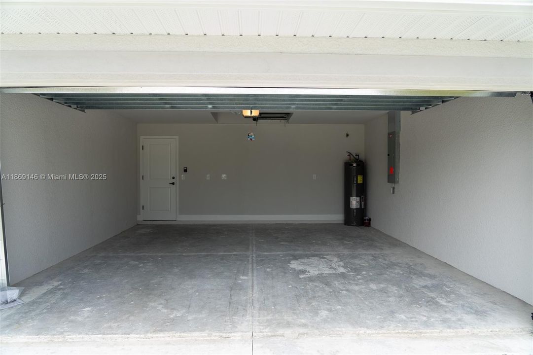 Recientemente alquilado: $1,600 (3 camas, 2 baños, 1522 Pies cuadrados)