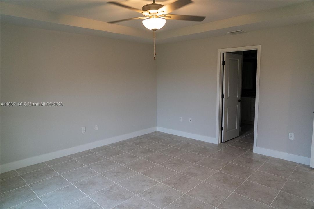 Recientemente alquilado: $1,600 (3 camas, 2 baños, 1522 Pies cuadrados)