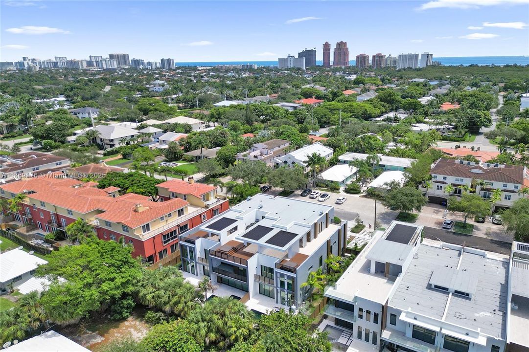 For Sale: $2,900,000 (4 beds, 4 baths, 3041 Square Feet)