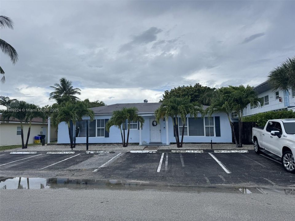 待售: $2,500,000 (0 贝兹, 0 浴室, 1652 平方英尺)