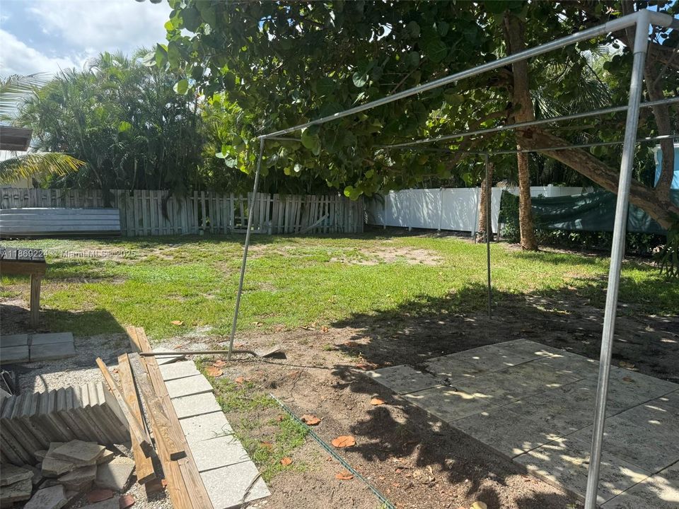 待售: $2,500,000 (0 贝兹, 0 浴室, 1652 平方英尺)