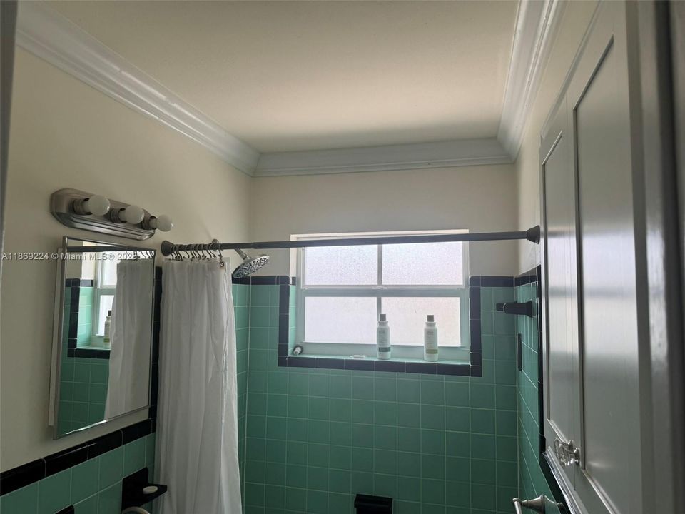 待售: $2,500,000 (0 贝兹, 0 浴室, 1652 平方英尺)