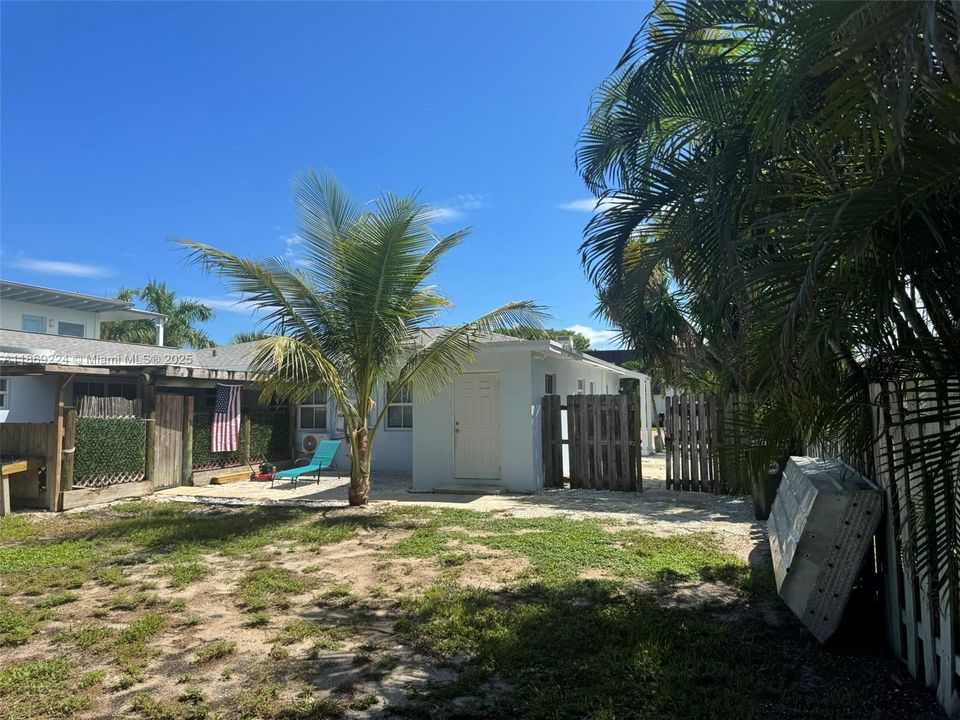 待售: $2,500,000 (0 贝兹, 0 浴室, 1652 平方英尺)