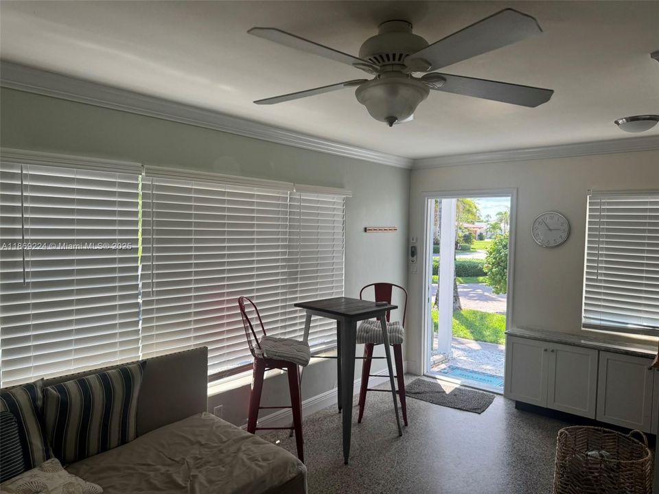 待售: $2,500,000 (0 贝兹, 0 浴室, 1652 平方英尺)