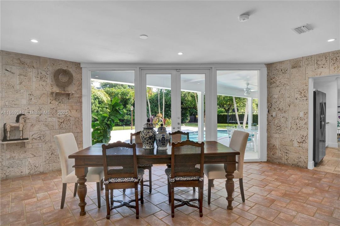 Active With Contract: $1,850,000 (4 beds, 3 baths, 2628 Square Feet)