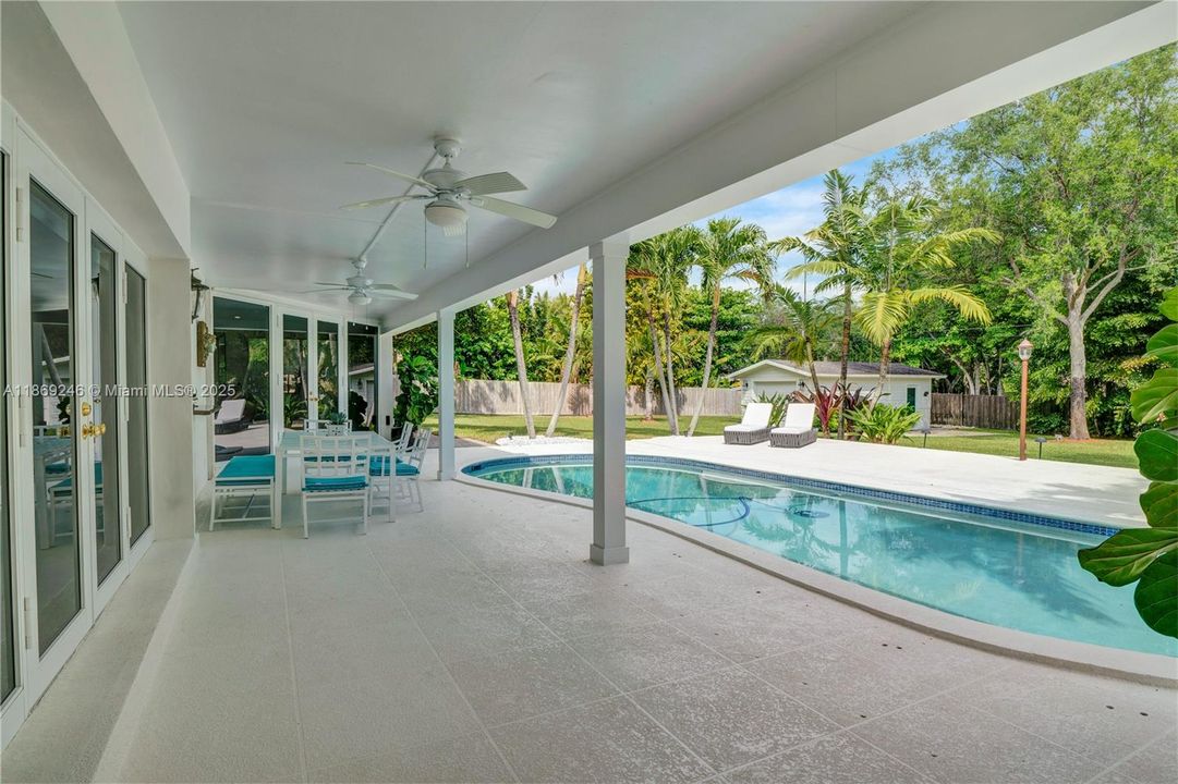 Active With Contract: $1,850,000 (4 beds, 3 baths, 2628 Square Feet)