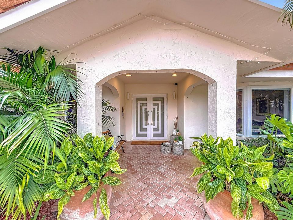 For Rent: $7,400 (4 beds, 4 baths, 3479 Square Feet)