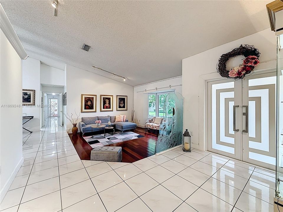 For Rent: $7,400 (4 beds, 4 baths, 3479 Square Feet)