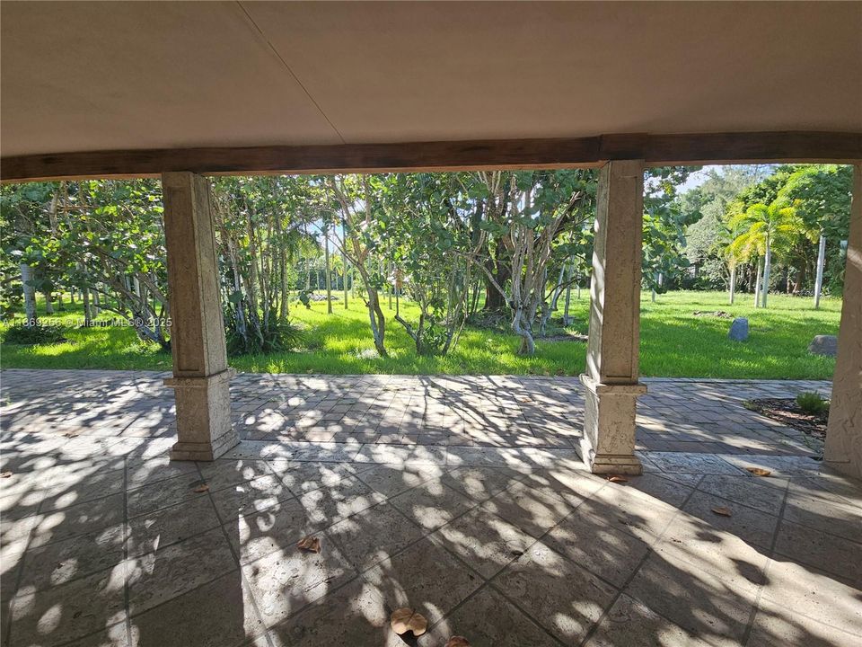 В аренду: $8,000 (5 спален, 5 ванн, 5187 Квадратных фут)