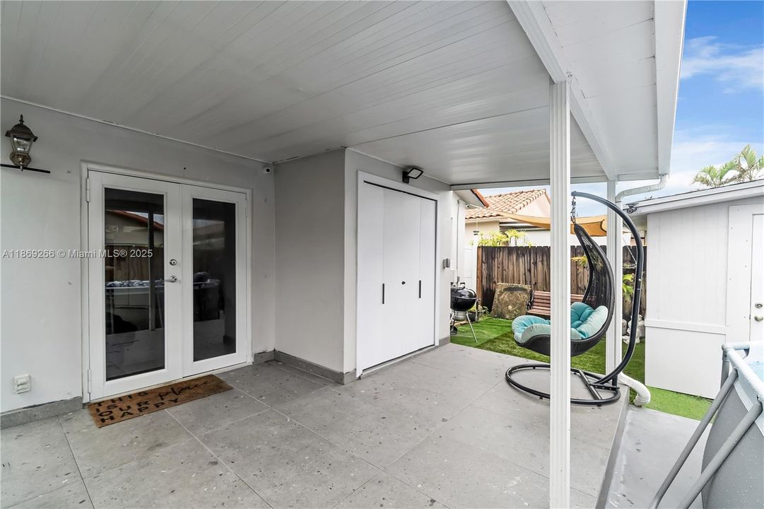 最近租的: $3,500 (3 贝兹, 2 浴室, 1418 平方英尺)