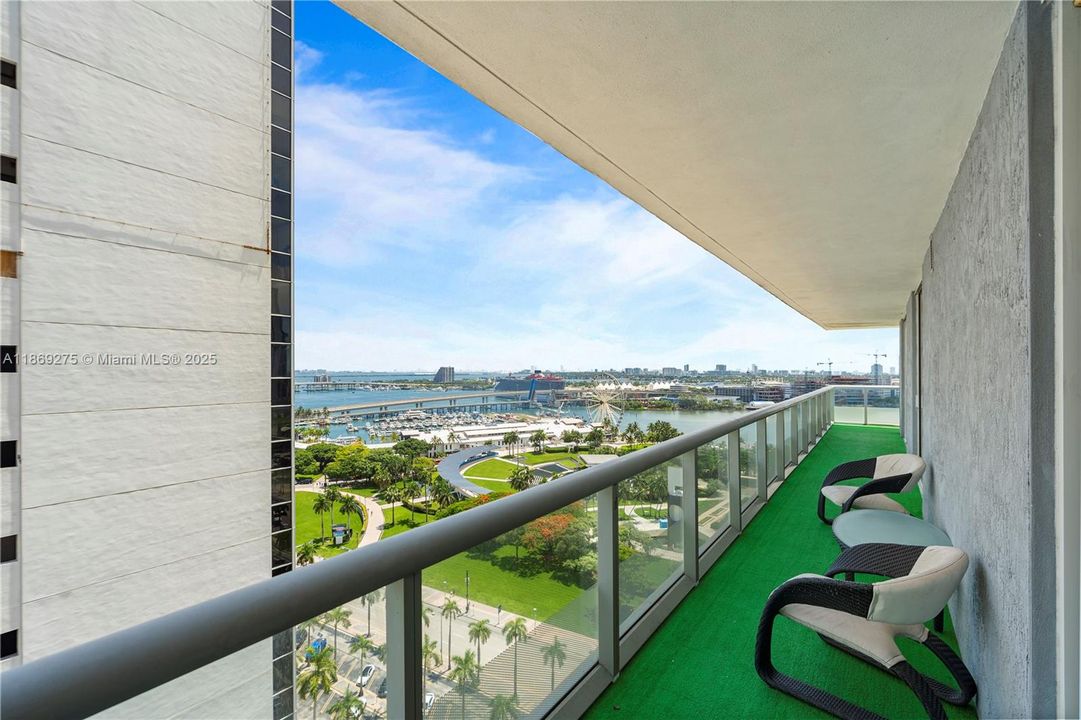 En Venta: $1,075,000 (3 camas, 2 baños, 1789 Pies cuadrados)