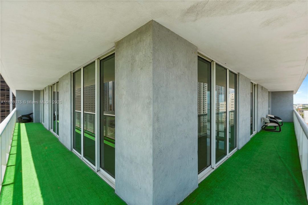 En Venta: $1,075,000 (3 camas, 2 baños, 1789 Pies cuadrados)