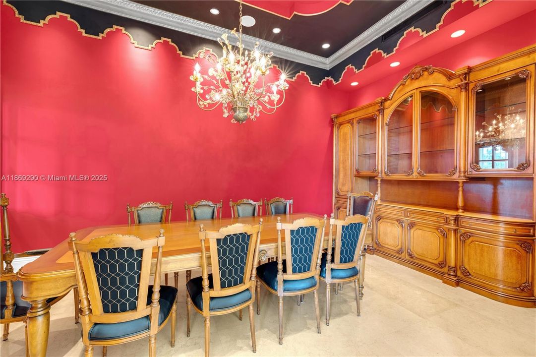 На продажу: $5,750,000 (5 спален, 7 ванн, 6476 Квадратных фут)