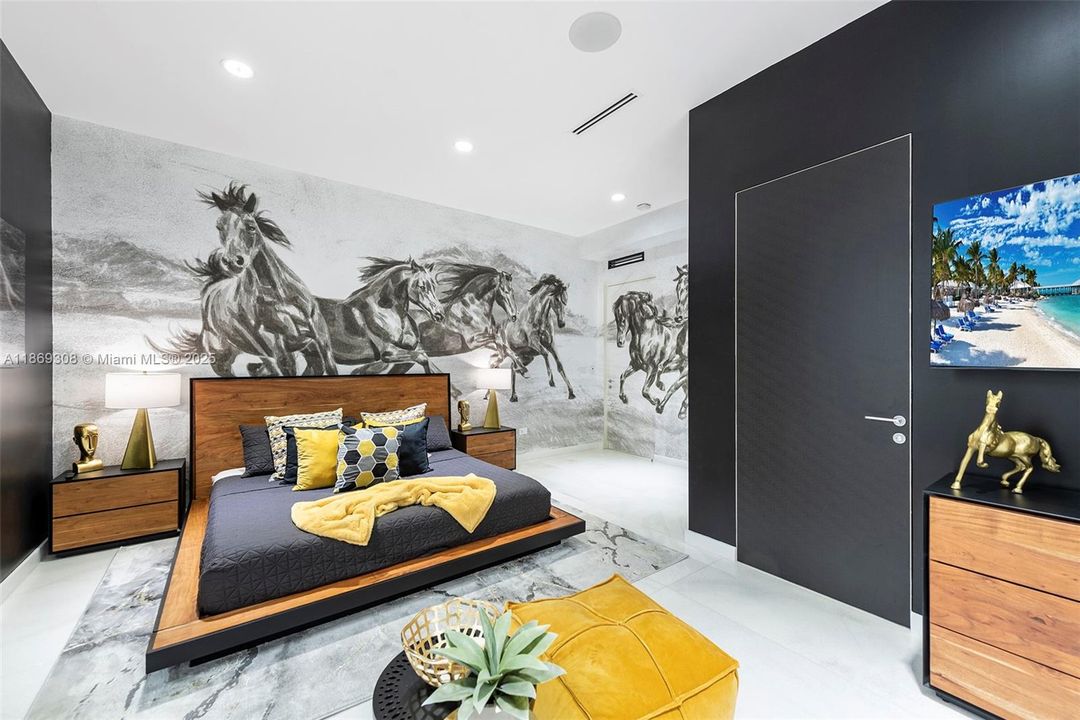 For Rent: $64,950 (7 beds, 7 baths, 8143 Square Feet)