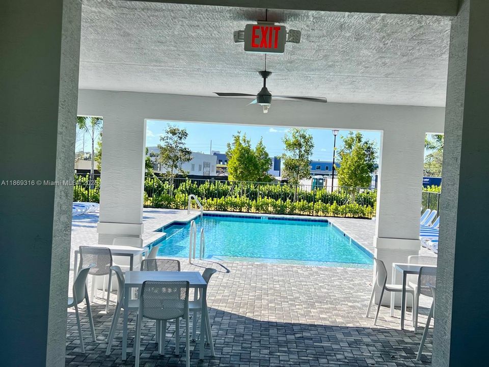 Active With Contract: $2,500 (4 beds, 2 baths, 1820 Square Feet)