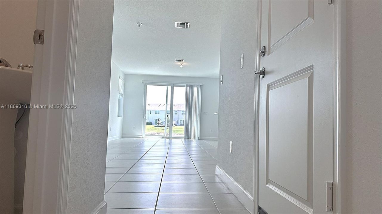 Active With Contract: $2,500 (4 beds, 2 baths, 1820 Square Feet)