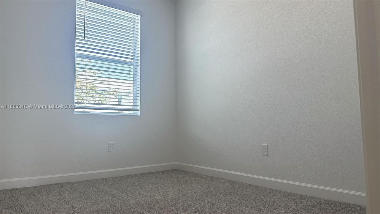 Active With Contract: $2,500 (4 beds, 2 baths, 1820 Square Feet)