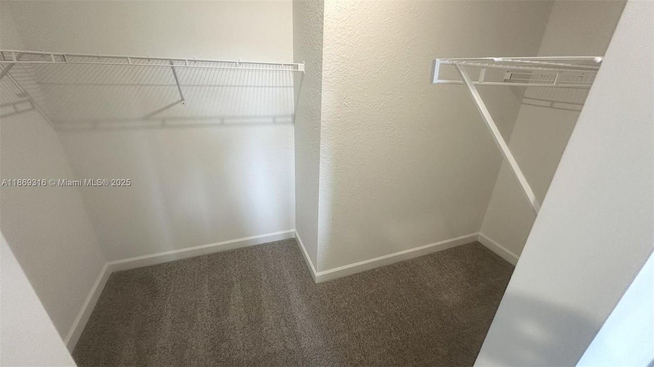 Active With Contract: $2,500 (4 beds, 2 baths, 1820 Square Feet)