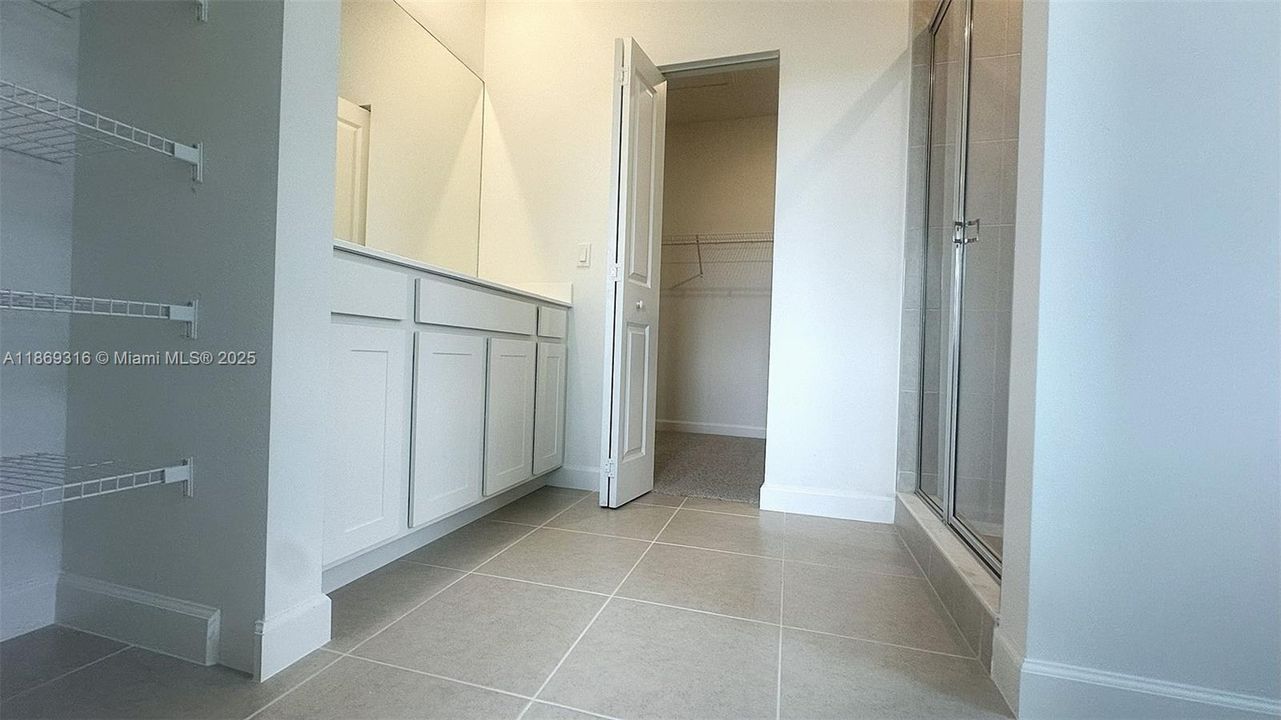 Active With Contract: $2,500 (4 beds, 2 baths, 1820 Square Feet)