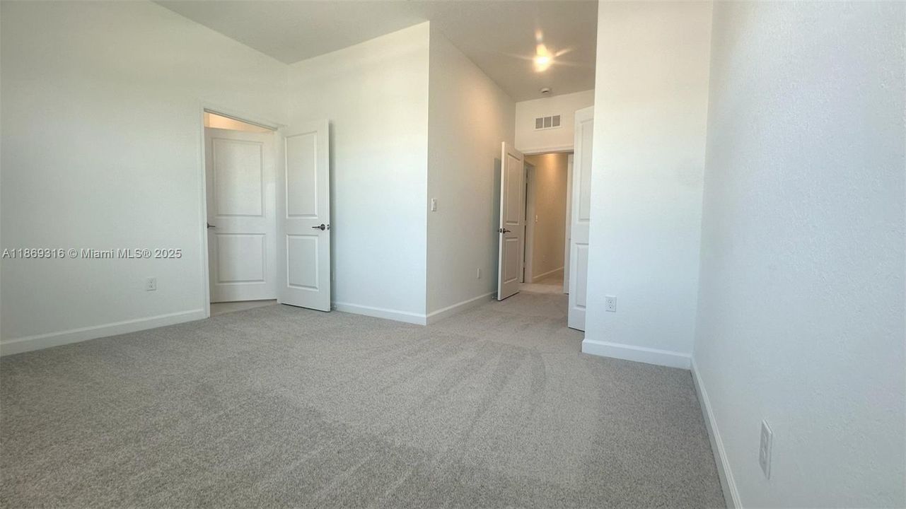 Active With Contract: $2,500 (4 beds, 2 baths, 1820 Square Feet)