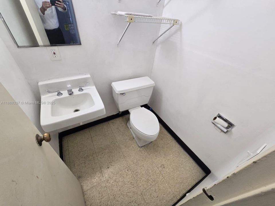 For Rent: $5,816 (0 beds, 0 baths, 0 Square Feet)