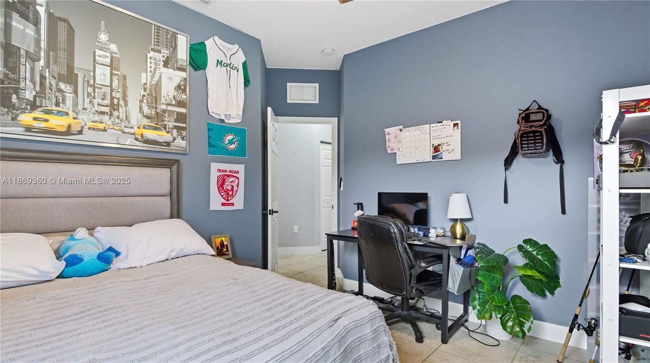 Active With Contract: $700,000 (4 beds, 3 baths, 2265 Square Feet)