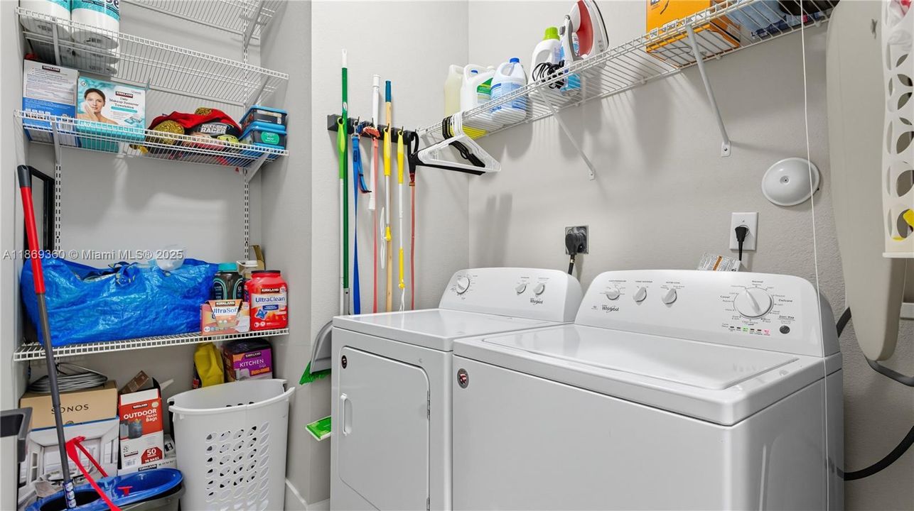 Active With Contract: $700,000 (4 beds, 3 baths, 2265 Square Feet)