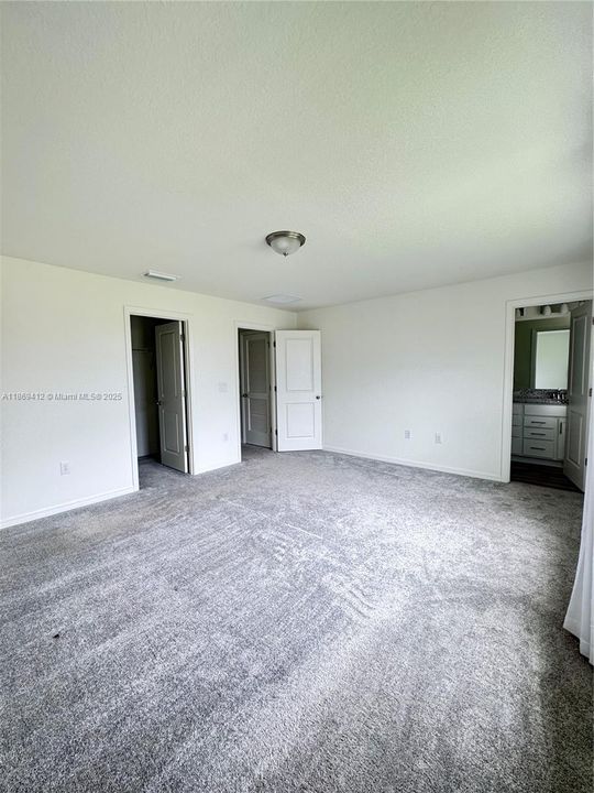 В аренду: $1,700 (3 спален, 2 ванн, 1583 Квадратных фут)