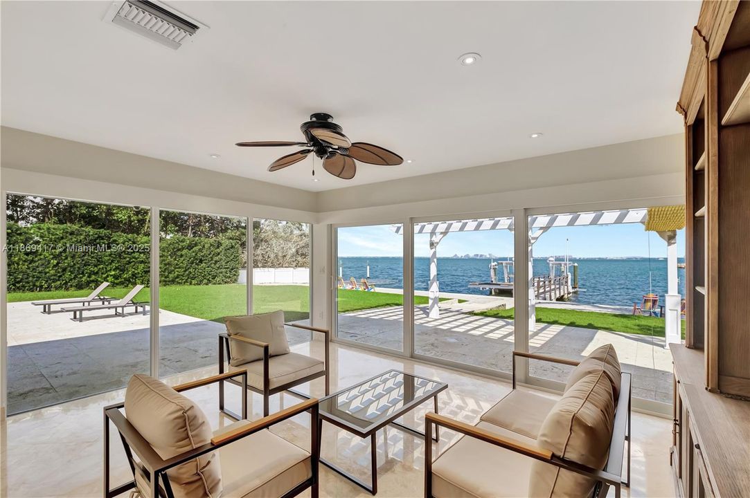 For Sale: $25,900,000 (4 beds, 4 baths, 2566 Square Feet)