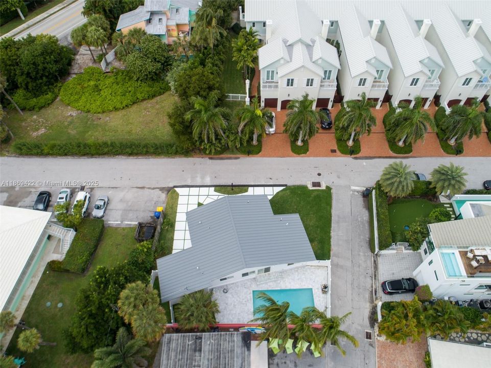 Recientemente alquilado: $6,500 (3 camas, 3 baños, 1342 Pies cuadrados)