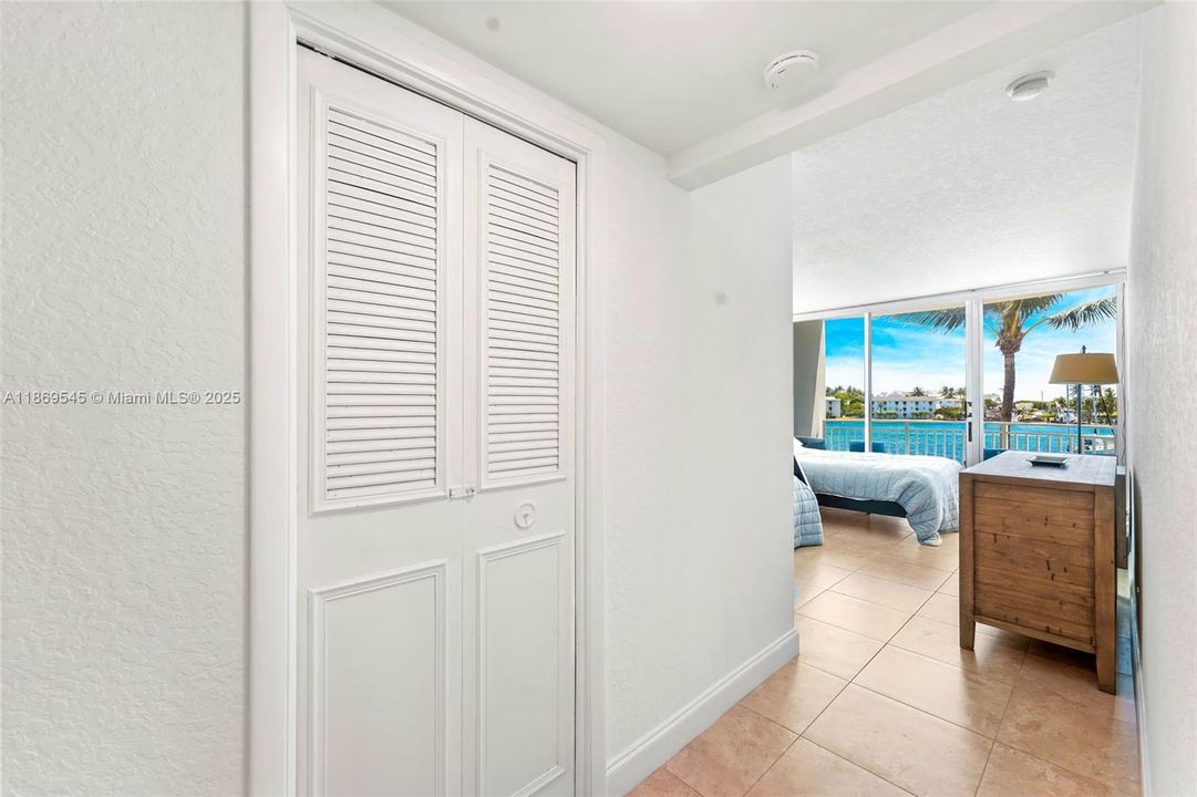 Recientemente alquilado: $2,750 (1 camas, 2 baños, 865 Pies cuadrados)