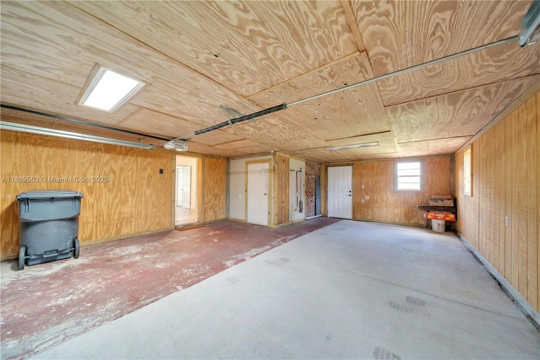 На продажу: $530,000 (2 спален, 1 ванн, 0 Квадратных фут)