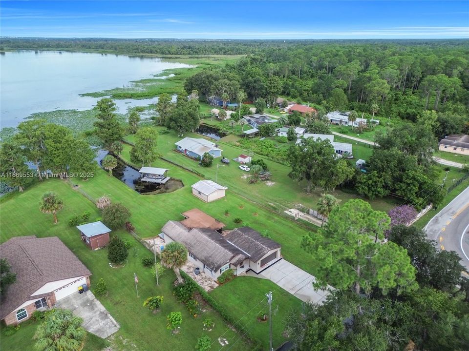 На продажу: $530,000 (2 спален, 1 ванн, 0 Квадратных фут)