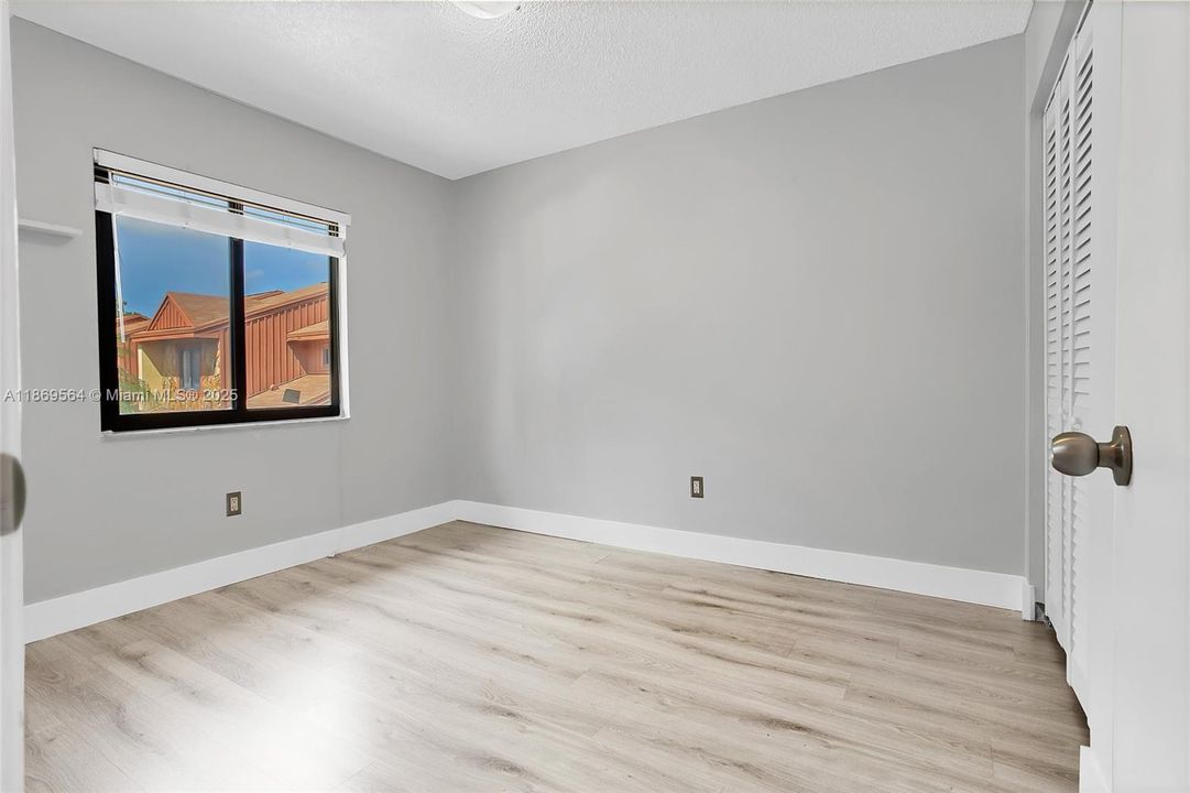 En Venta: $349,500 (2 camas, 1 baños, 1252 Pies cuadrados)