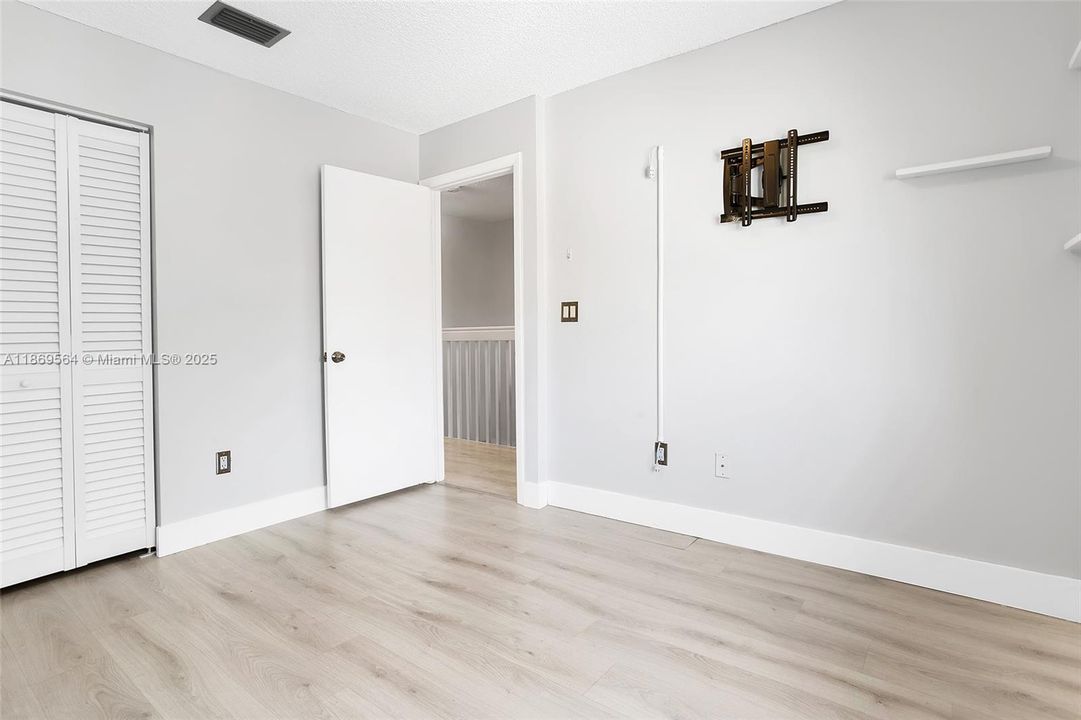 En Venta: $349,500 (2 camas, 1 baños, 1252 Pies cuadrados)