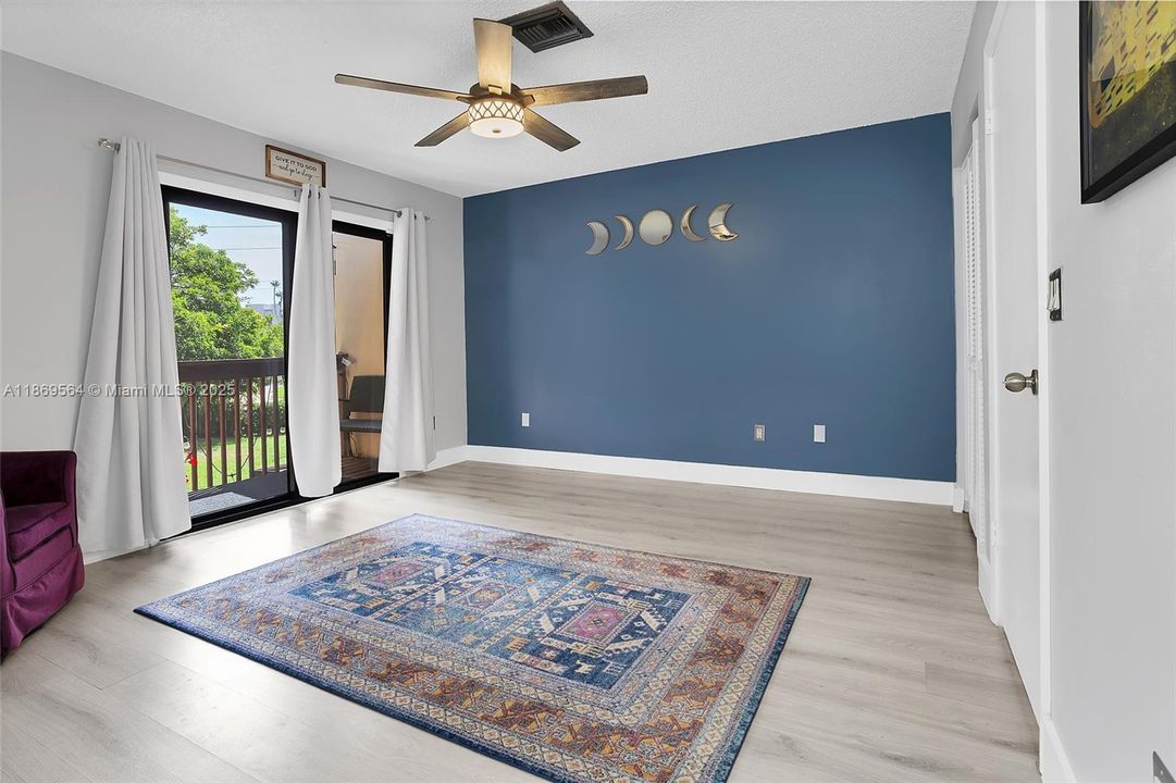 En Venta: $349,500 (2 camas, 1 baños, 1252 Pies cuadrados)