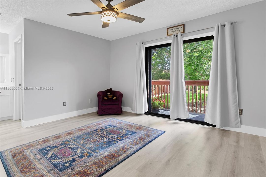 En Venta: $349,500 (2 camas, 1 baños, 1252 Pies cuadrados)