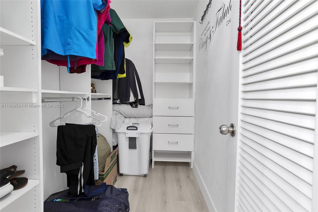 En Venta: $349,500 (2 camas, 1 baños, 1252 Pies cuadrados)