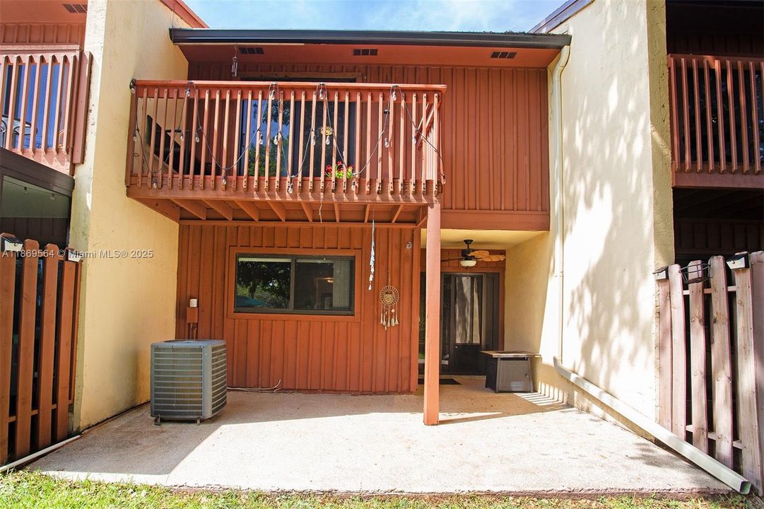 En Venta: $349,500 (2 camas, 1 baños, 1252 Pies cuadrados)