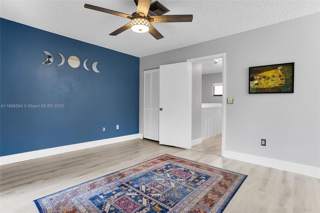 En Venta: $349,500 (2 camas, 1 baños, 1252 Pies cuadrados)