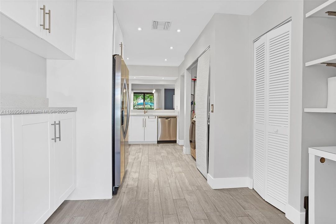 En Venta: $349,500 (2 camas, 1 baños, 1252 Pies cuadrados)