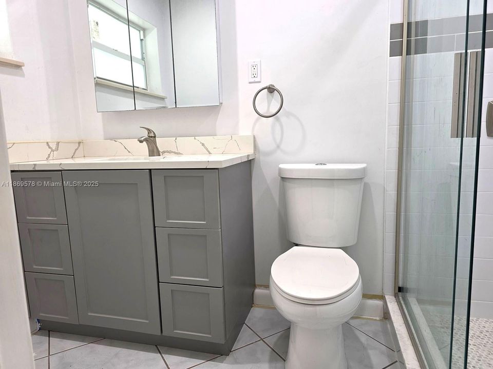 Recently Rented: $2,600 (2 beds, 2 baths, 1056 Square Feet)