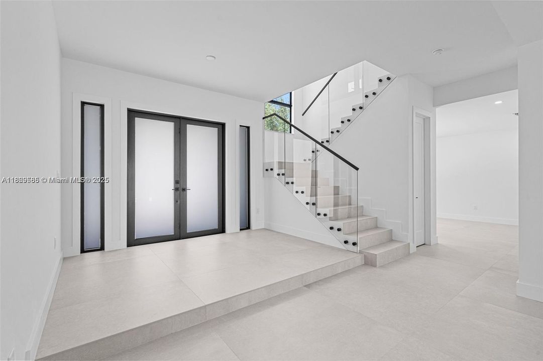 最近租的: $9,800 (5 贝兹, 4 浴室, 3238 平方英尺)