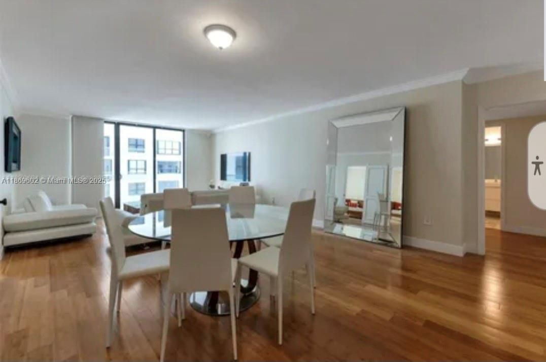 На продажу: $1,200,000 (2 спален, 2 ванн, 1388 Квадратных фут)