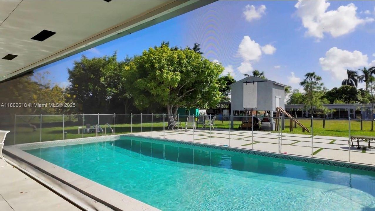 For Sale: $1,349,000 (6 beds, 2 baths, 2250 Square Feet)