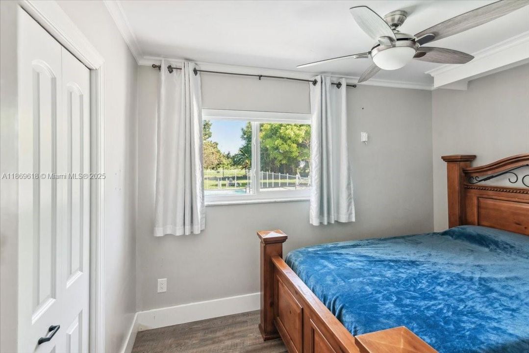 For Sale: $1,349,000 (6 beds, 2 baths, 2250 Square Feet)