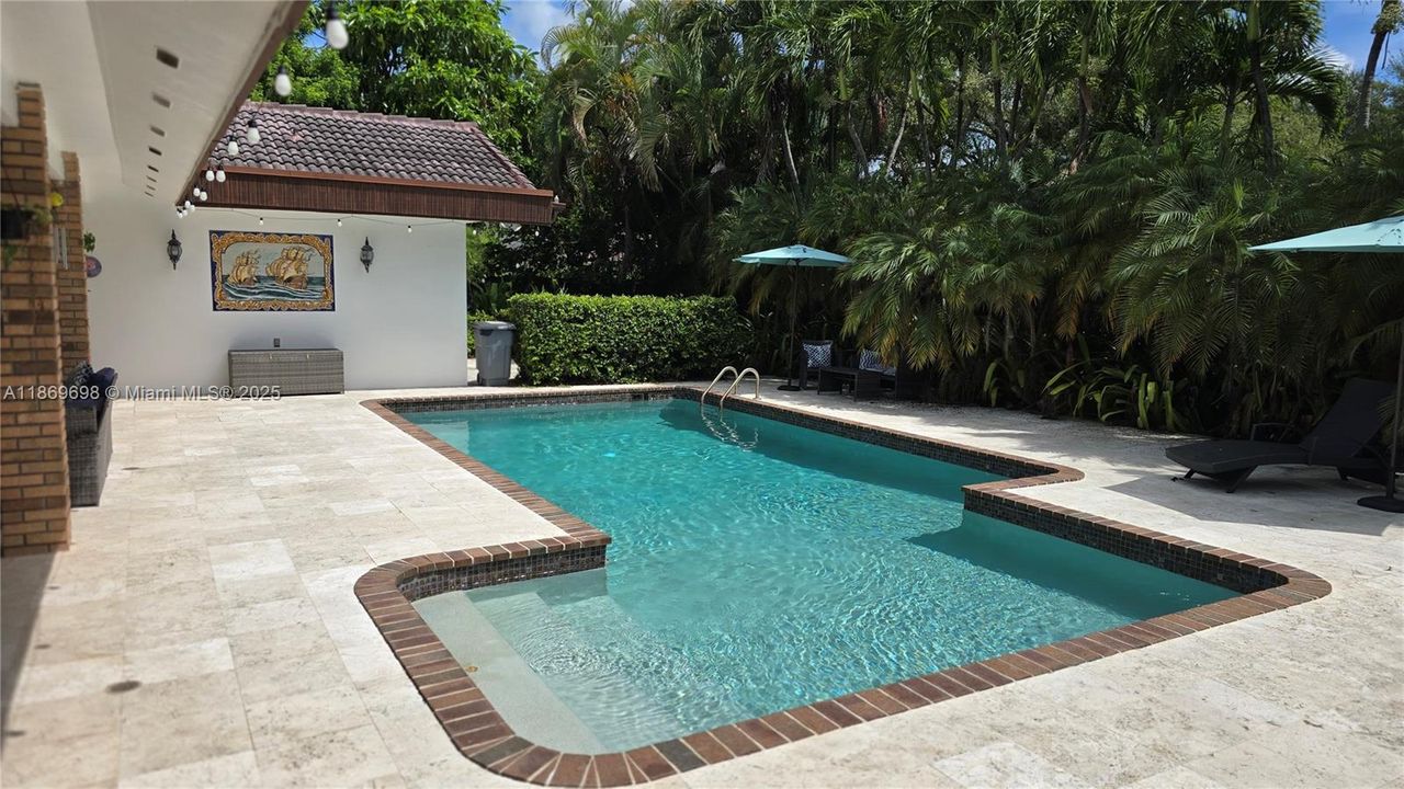 For Rent: $10,000 (5 beds, 4 baths, 3639 Square Feet)