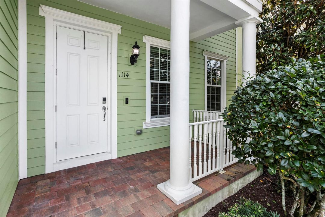 1114 Sweet_Hill_02_MLS